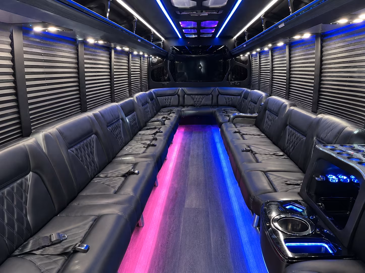 Rent a Bus to Seminole Casino Immokalee