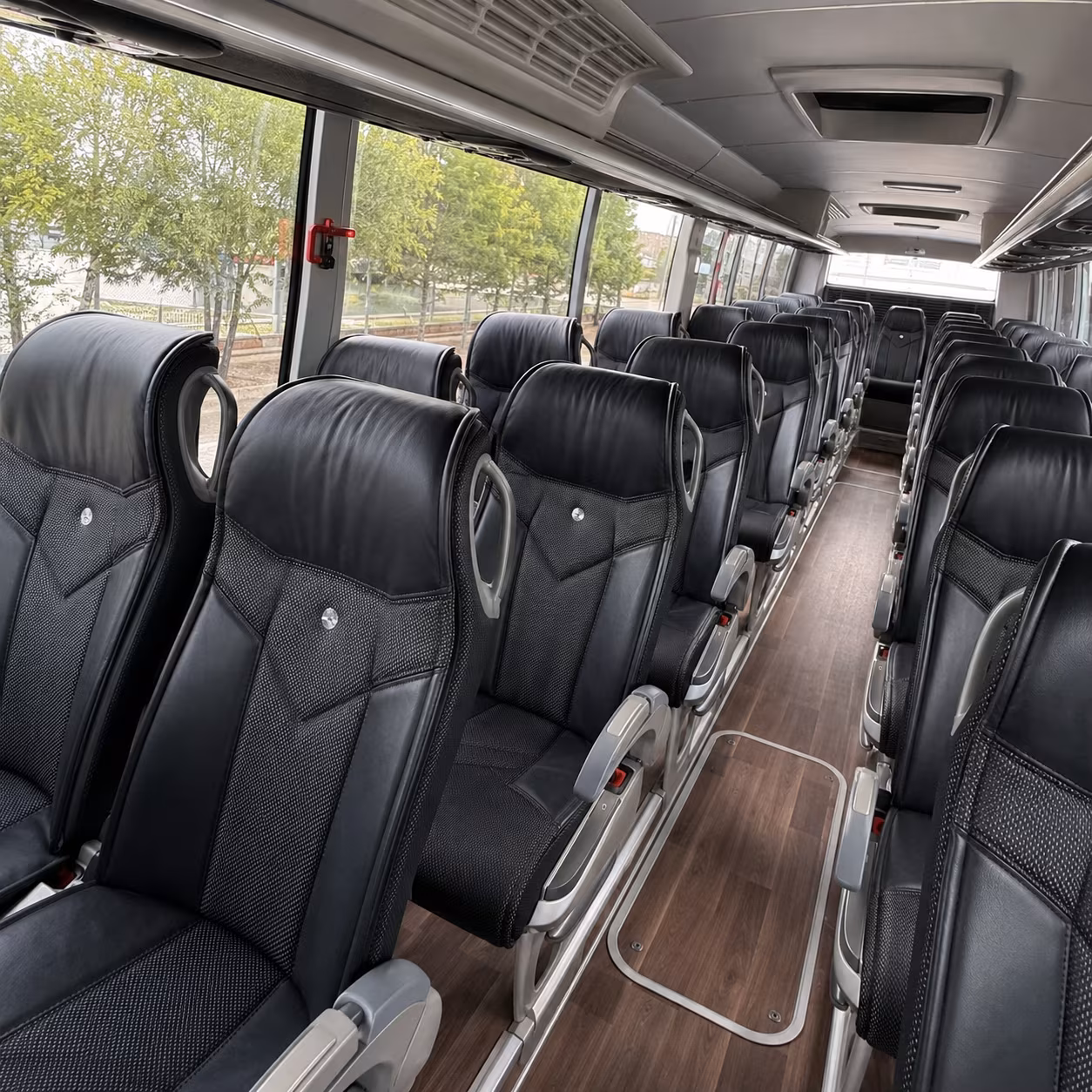 Naples Corporate Transportation pickup coordination