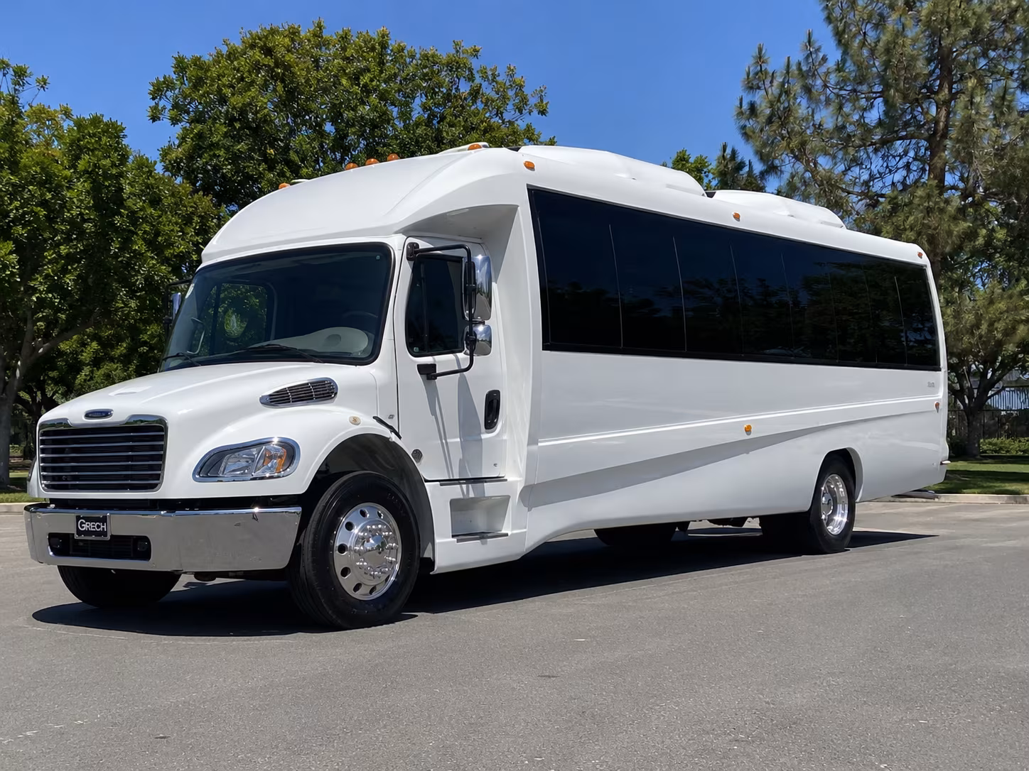 Naples Winery Tour & Pub Crawl Transportation party bus exterior